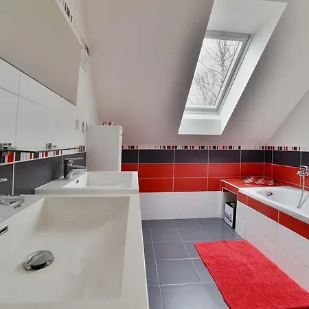 House Malsice